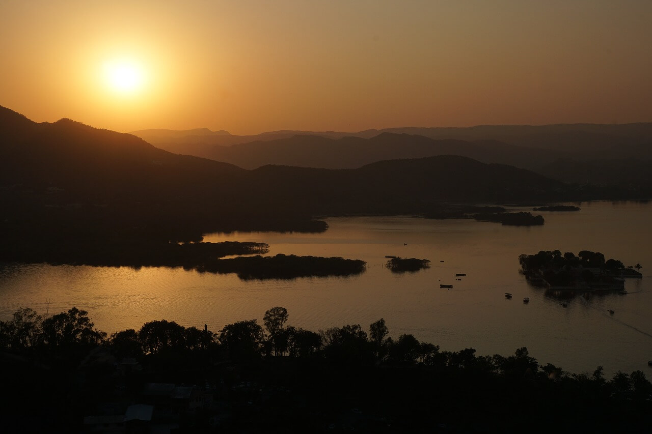 lake-pichola-udaipur