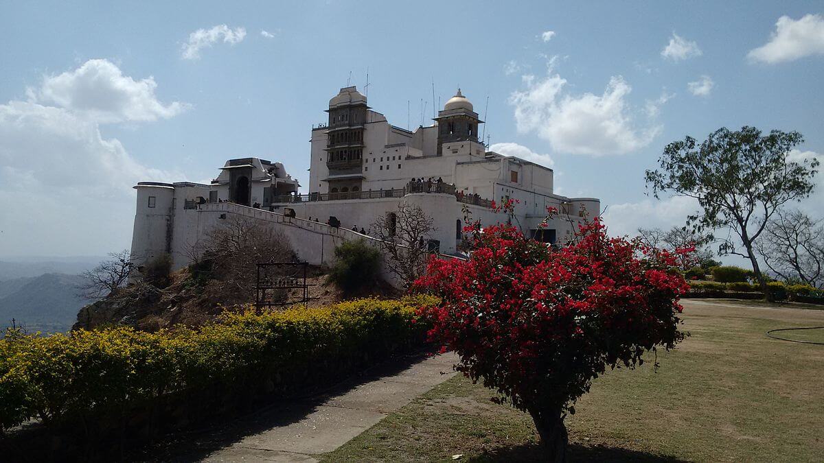 monsoon-palace-udaipur
